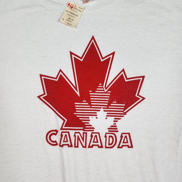 Vintage DNS Canada T-Shirt Men's Large White Duty Free Shoppe NWT Tourist - Picture 2 of 7